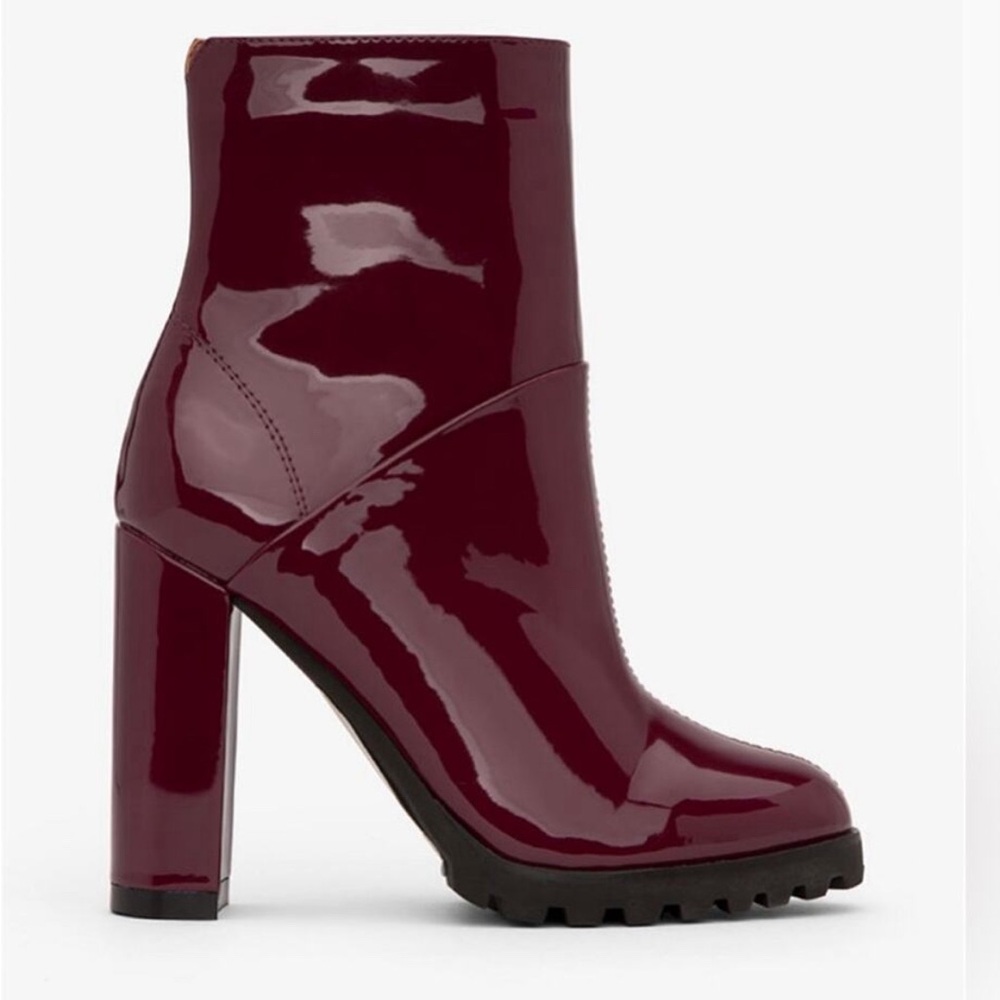 Matt & Nat TAZE VEGAN HIGH HEEL ANKLE BOOTS.  Size 8